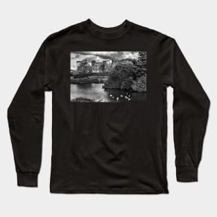 Caerphilly Castle Western Towers mono Long Sleeve T-Shirt